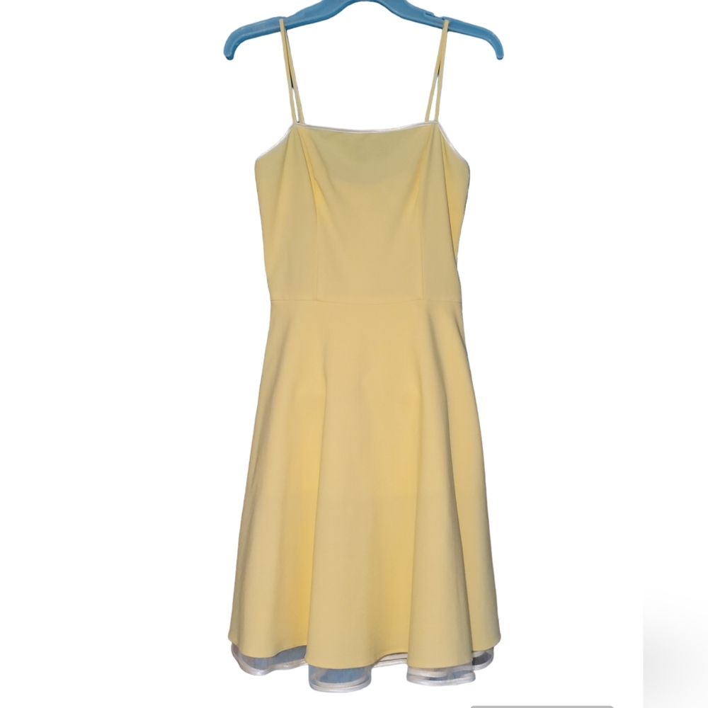 Light yellow dress